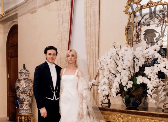 Никола Пельтц вышла замуж за Бруклина Бекхэма в поместье ее семьи на берегу океана в Палм-Бич. Brooklyn-Beckham-Nicola-Peltz