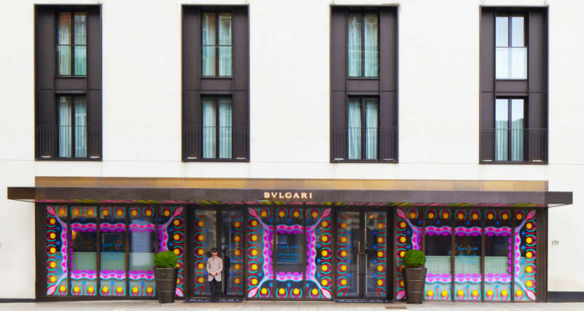 20220906_VINYL_EXTERIOR_FRONT_Close up