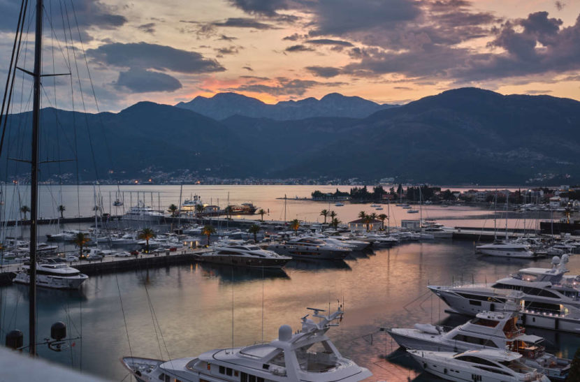 Long-Stay Медовый месяц в Черногории, почему бы и нет? 3_5-Views