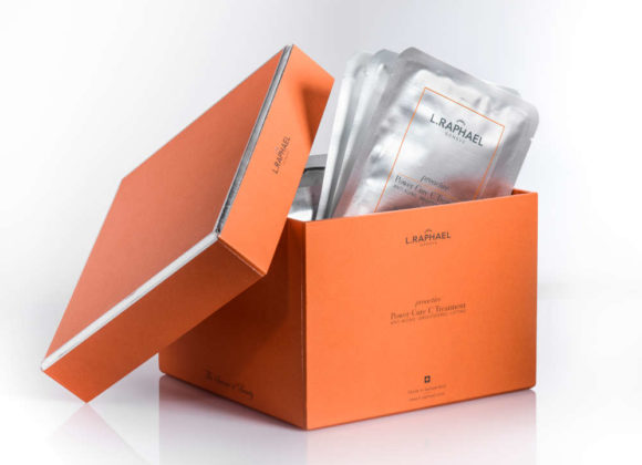 Boite-dossier-de-presse-ouverte