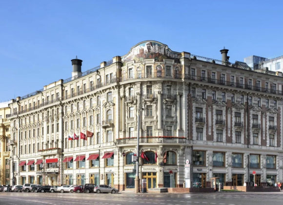 7C92E359-5B5D-4E38-817E-5E6AE7A73E99