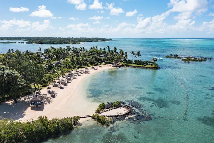 Новогодние праздники в стиле Four Seasons 7C143671-C0CA-4B3B-9BC3-50A9600B7FB5