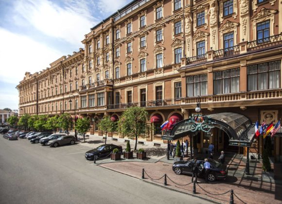 День рождения «Гранд Отеля Европа» A5408C55-5E2A-4911-B887-D25BF9DC6095