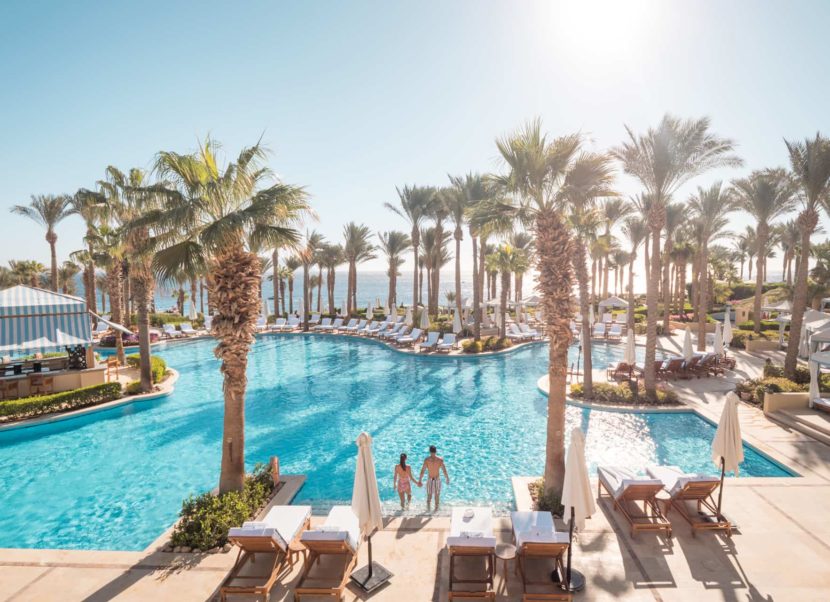 Главный адрес этого лета — курорт Four Seasons Resort Sharm El Sheikh в Египте SHA_907-min