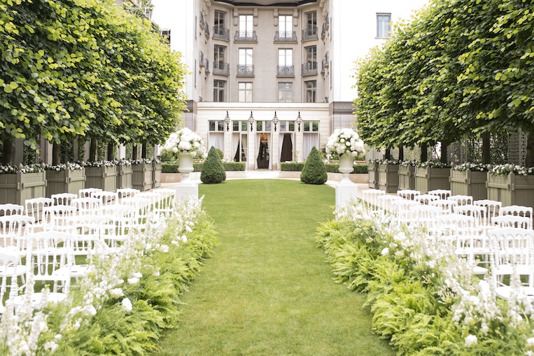 От экзотики до классики: отели, где рождаются незабываемые свадебные истории Mariage_18062016 © Thomas Dudan (9)