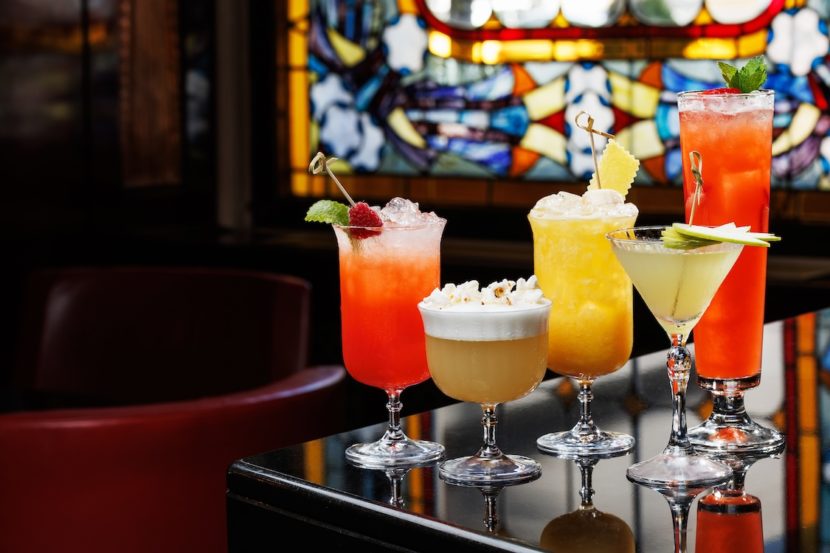 Новая коллекция летних миксов в лобби-баре Гранд Отеля Европа Летние коктейли 1