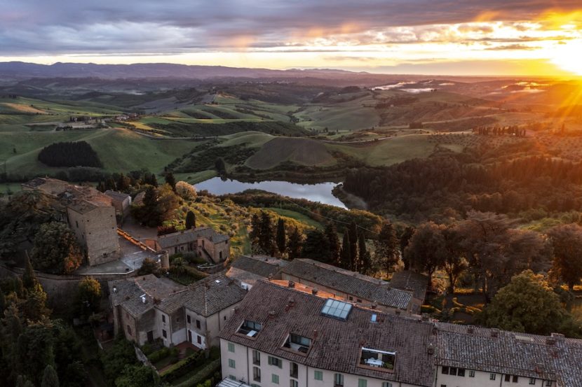 Castelfalfi: элегантность настоящей Тосканы MOGGI97-DJI_0035