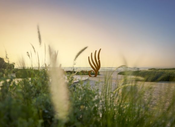 Zulal Wellness Resort By Chiva-Som – уникальное место для абсолютного преображения будущих невест Zulal_Beach_Logo 1