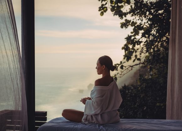 ALI_P0123 Woman Tea Meditation