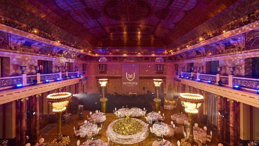 «Новогодняя ночь в городе М.» — продолжение праздничной традиции отеля «Метрополь». Ресторан Метрополь - 2