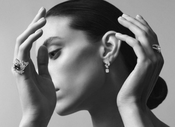 241206_Yugay_1487_2_bw+noise_fin_AdobeRGB